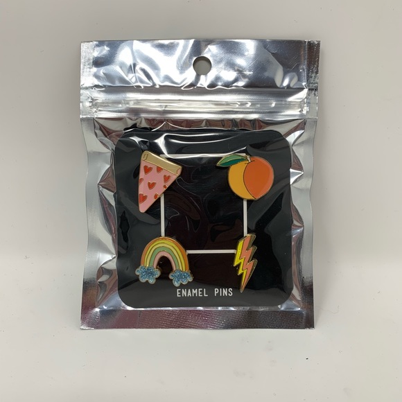 4/$25 NEW Enamel Lapel Foodie Purse Pins - Picture 6 of 6